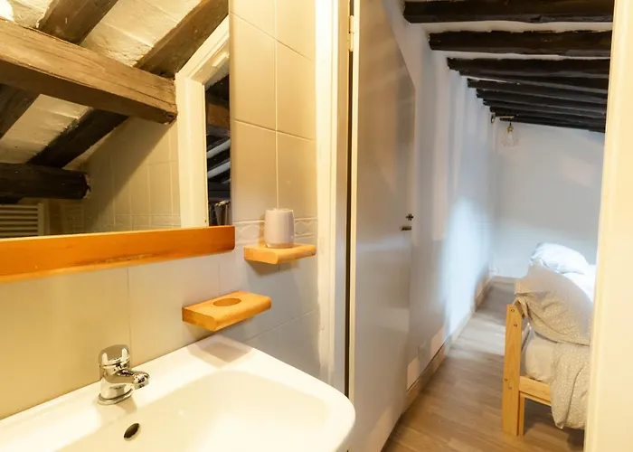 Trastevere Four Seasons Trilussa 2 * רומא