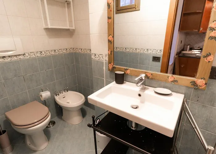 Trastevere Four Seasons Trilussa 2 דירה רומא